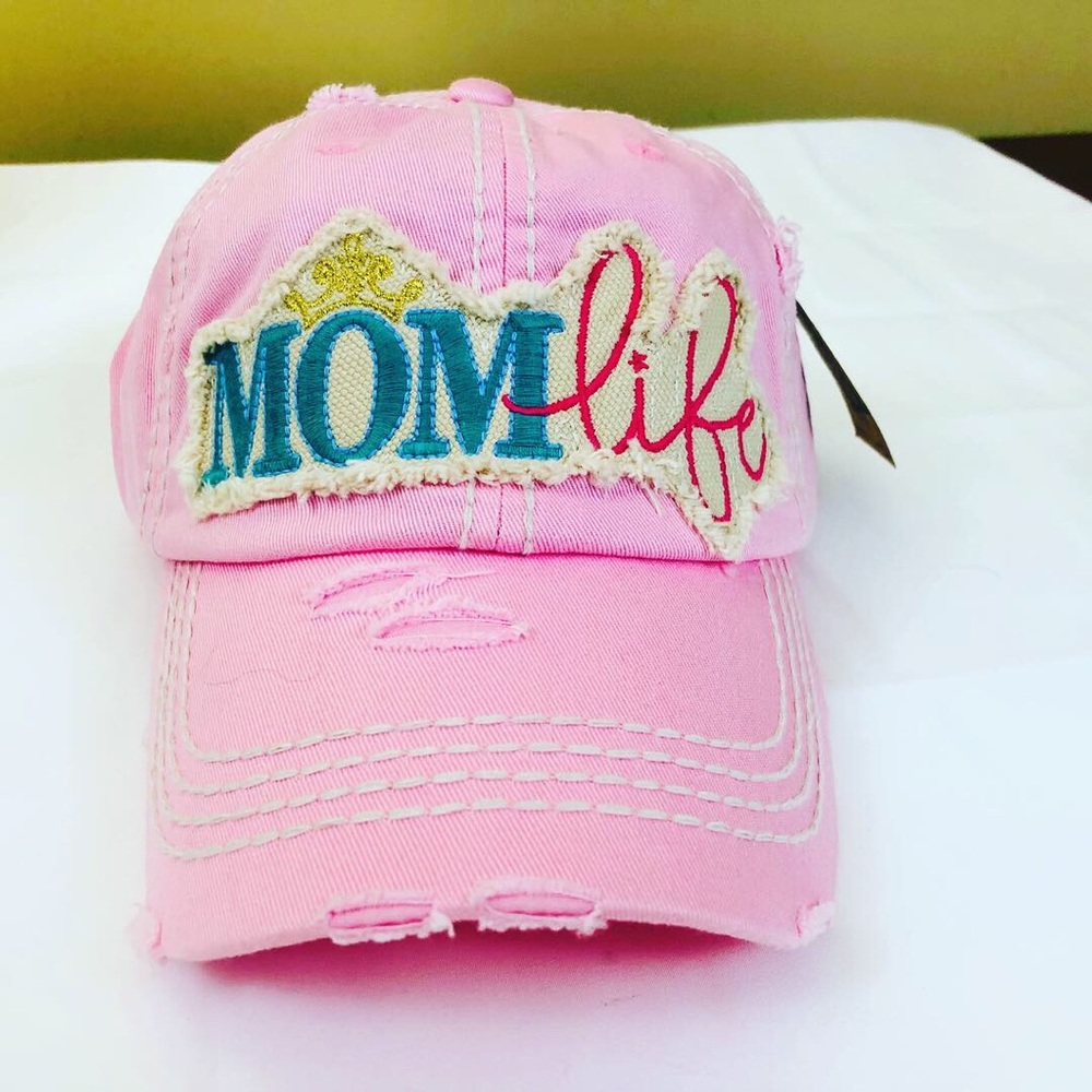 Mom Life, embroidered, vintage style ball cap